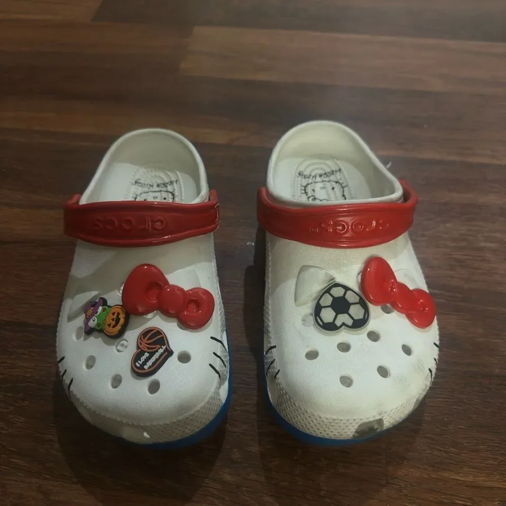 CROCS Kids White and Red Clogs